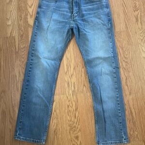 Levi's Classic Blue Straight Jeans